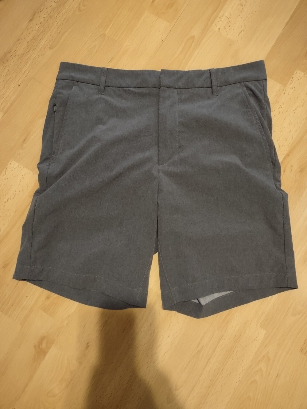 all in motion Men's Charcoal Gray Flat-Front Performance Shorts